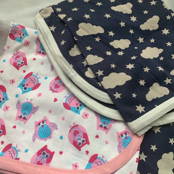 Baby blanket available - Picture 3 of 3